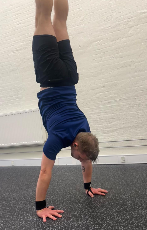 Handstand
